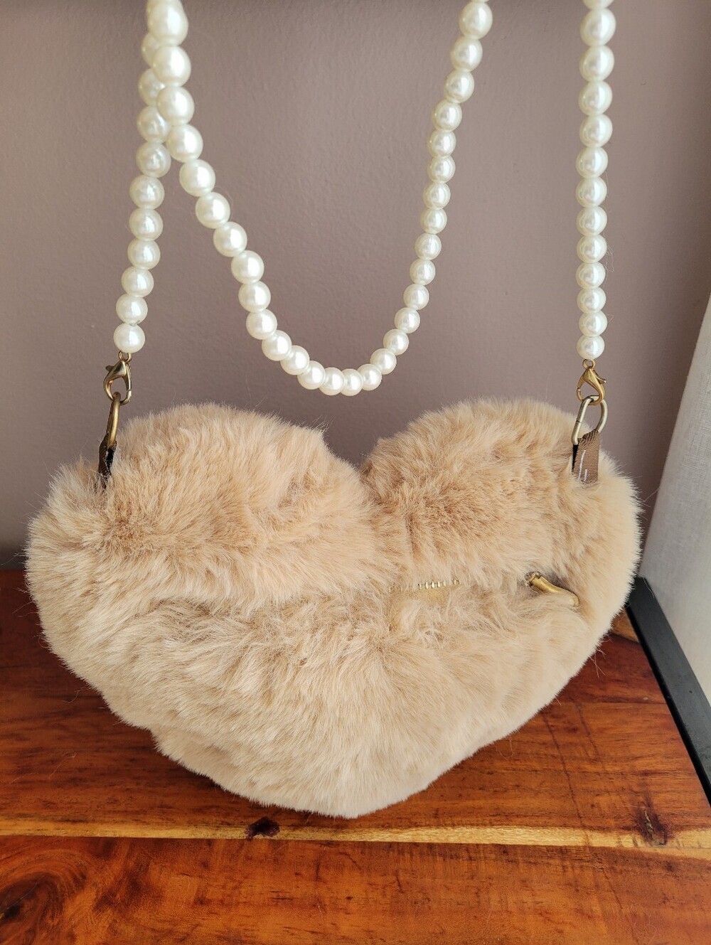 Beige Faux White Pearl Decor Heart Design Fluffy Women's Small Crossbody Purse - Picture 2 of 9